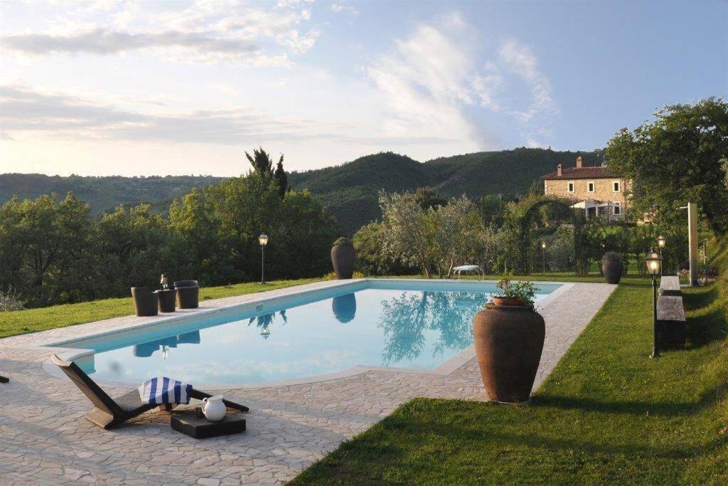 Exclusive Villa Parrano - Countryside With Pool Exterior photo