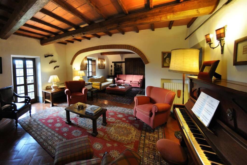 Exclusive Villa Parrano - Countryside With Pool Exterior photo
