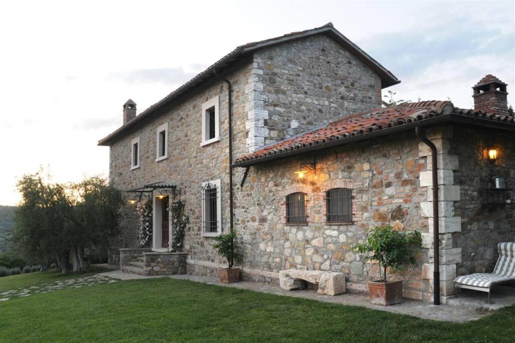 Exclusive Villa Parrano - Countryside With Pool Exterior photo