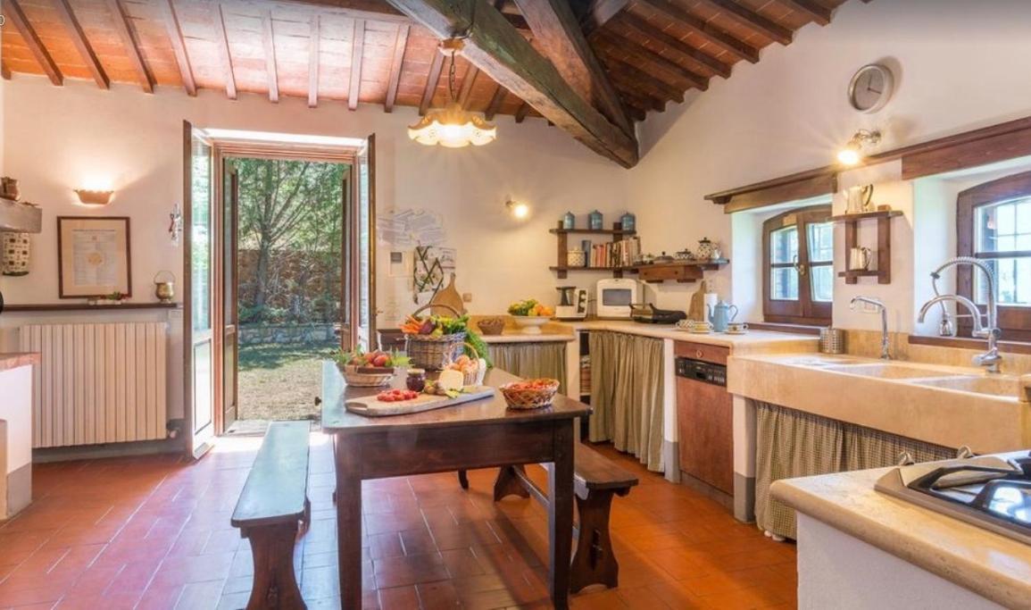 Exclusive Villa Parrano - Countryside With Pool Exterior photo